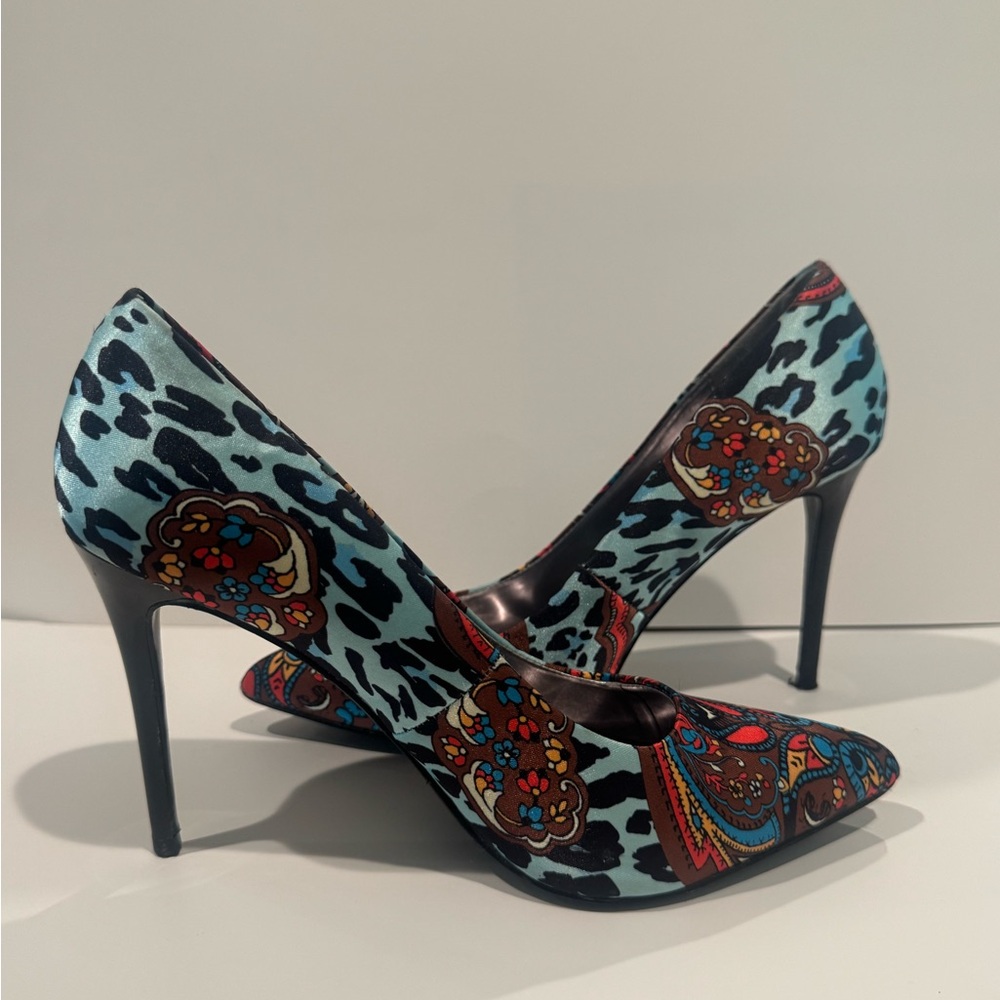 Carlos by Carlos Santana Blue and Red Heels